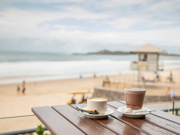 mooloolaba-surf-club-coffee-on-table-with-sea-view