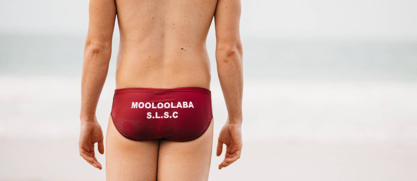mooloolaba-surf-club-surf-lifesaver-in-speedos