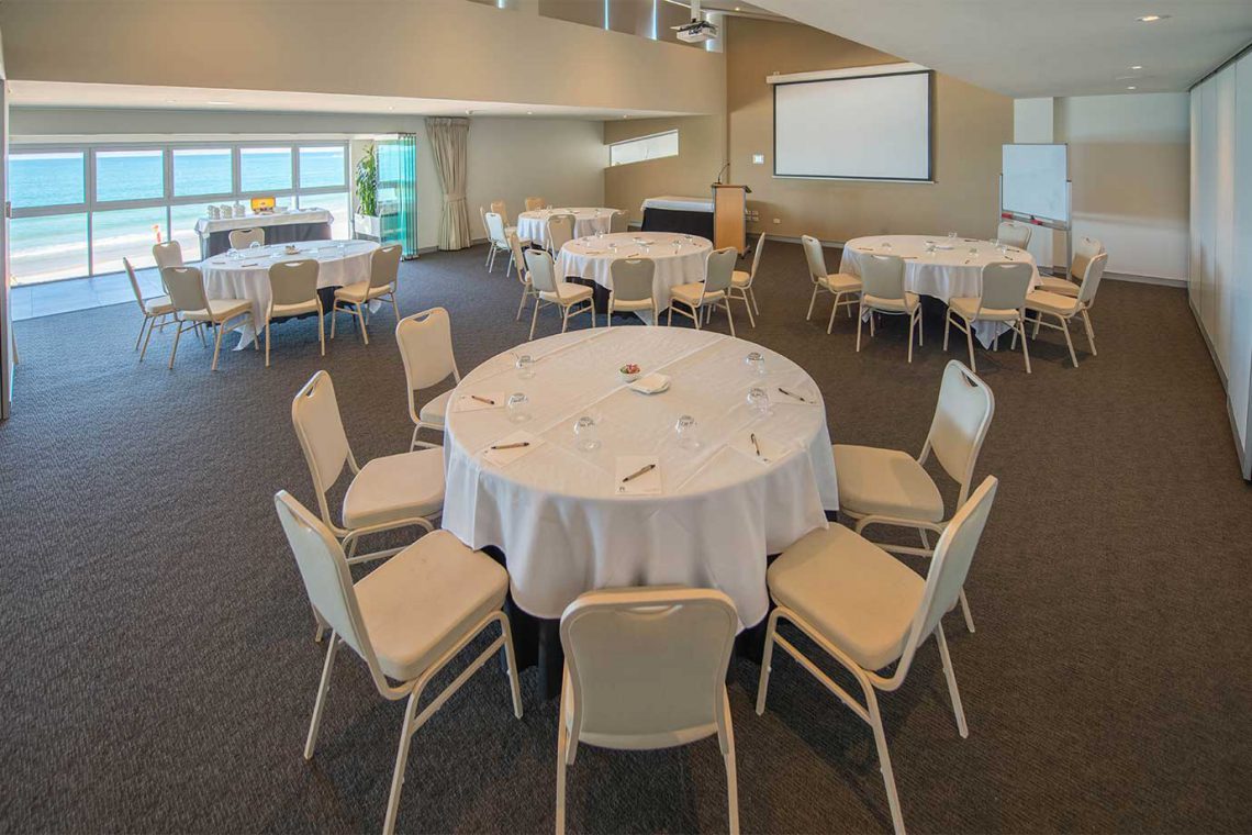 surf-club-mooloolaba-conference-function-room-seating-and-view