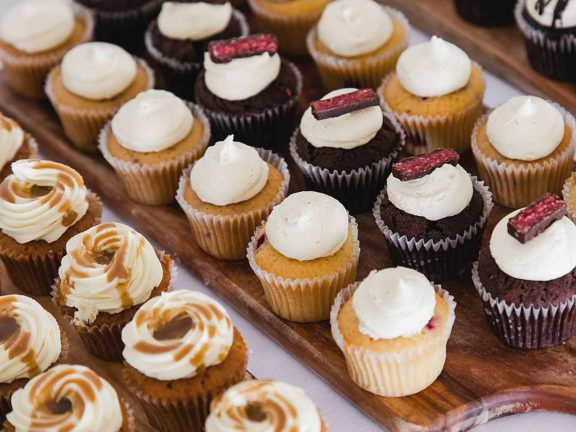 surf-club-mooloolaba-special-event-cup-cakes